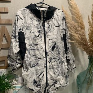DKNY marble raincoat workout jacket, M